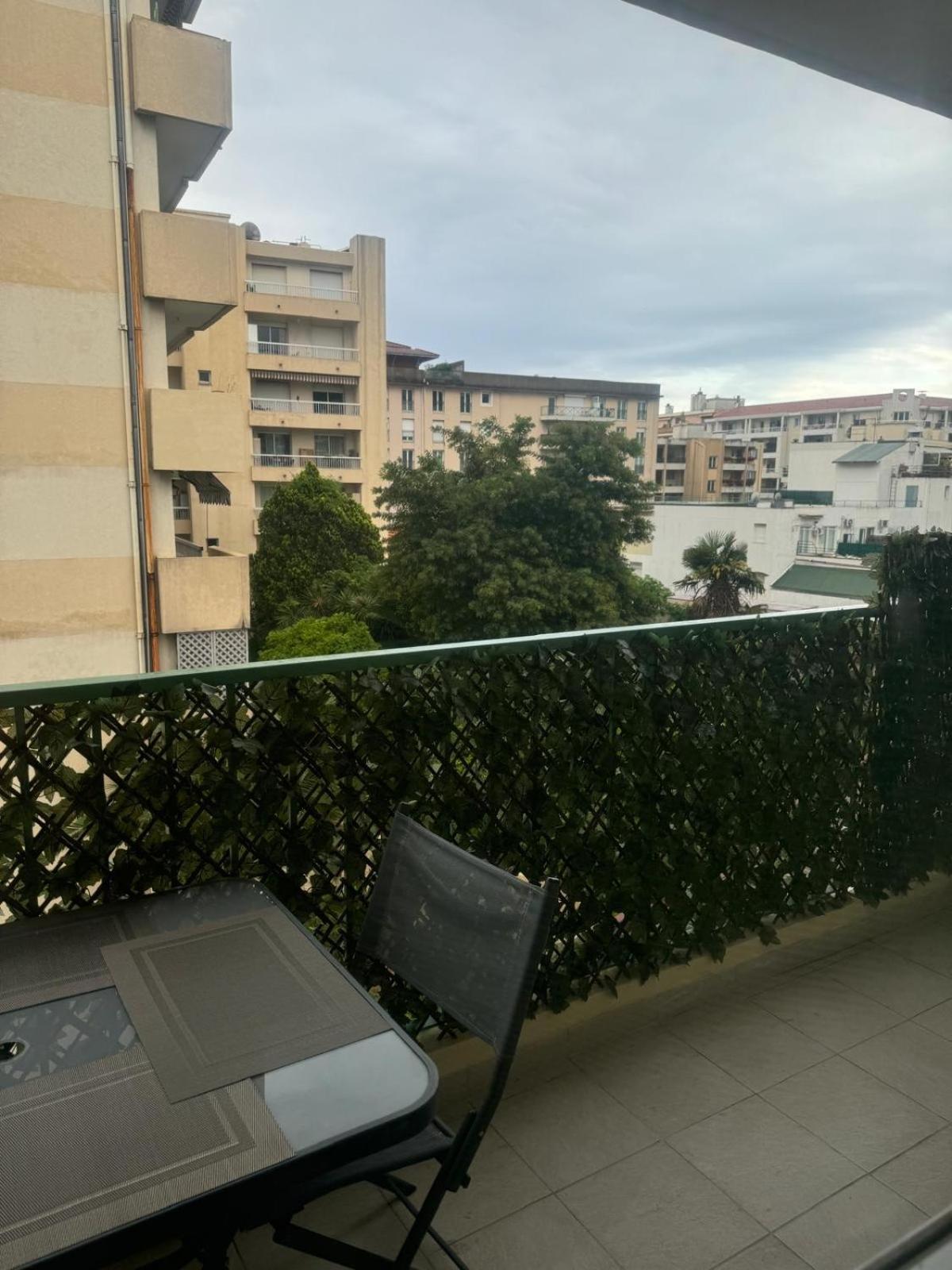 Superbe 2 Pieces A 50 M De La Promenade Des Anglais Nice Luaran gambar